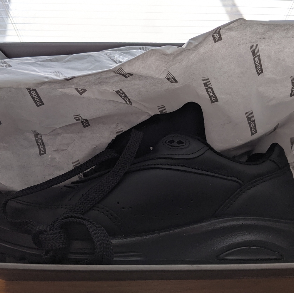 New - New Balance Walking Shoes